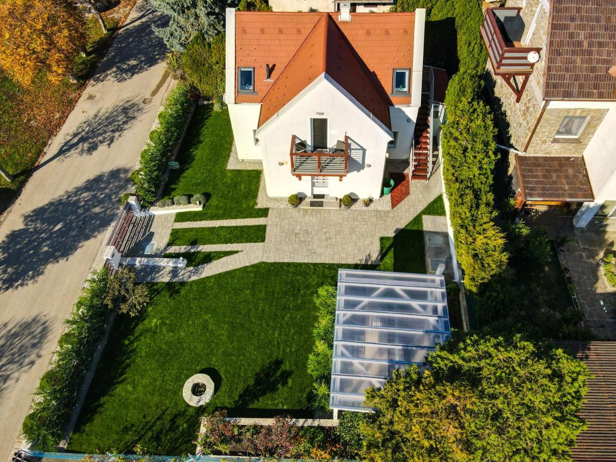Shambala Apartman Тихань Экстерьер фото