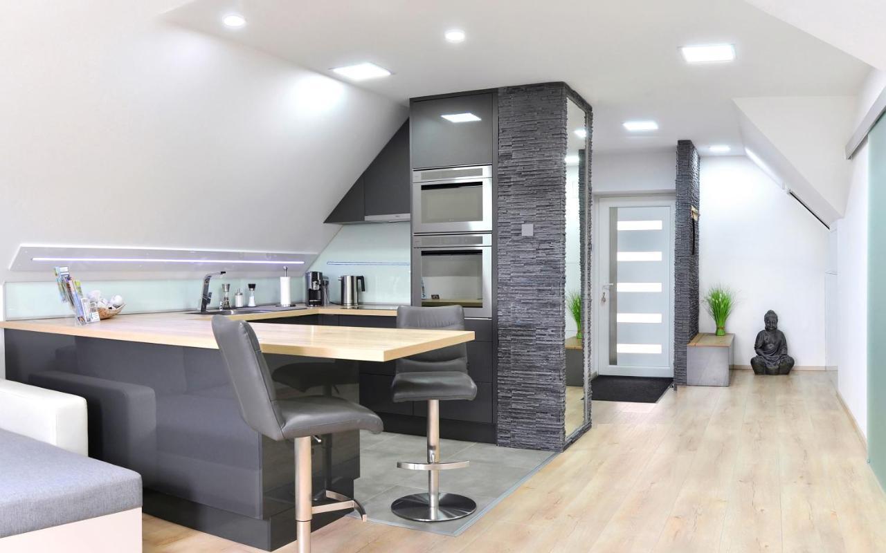 Shambala Apartman Тихань Экстерьер фото