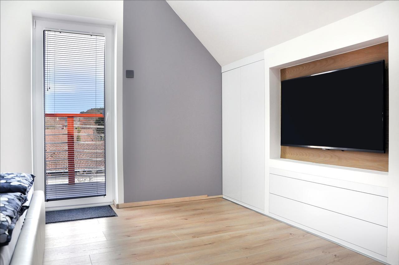 Shambala Apartman Тихань Экстерьер фото